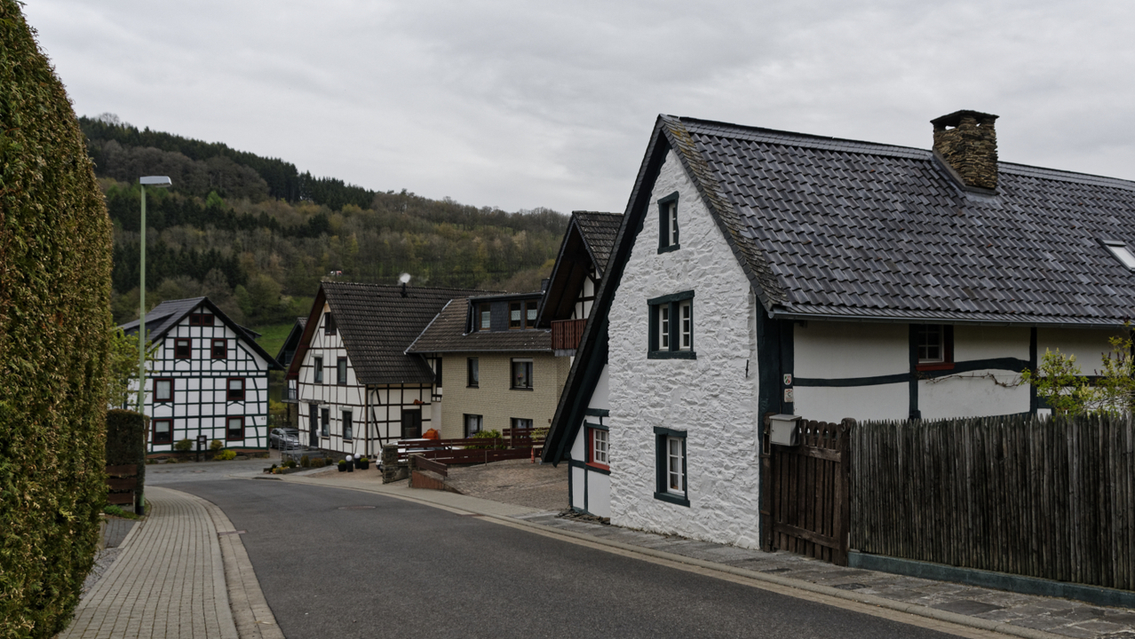 20170502  3647  Simmerath, North RhineWestphalia, Germany